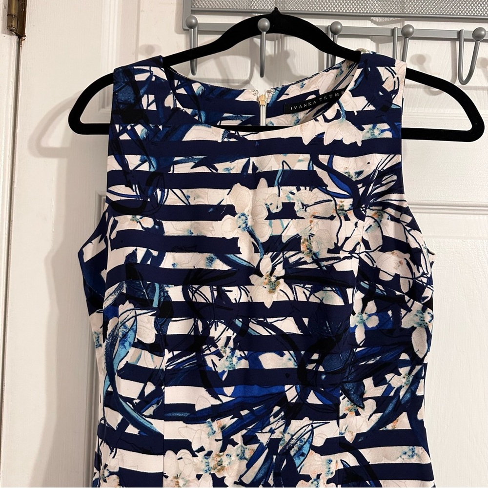 Ivanka Trump Floral Striped Shift dress